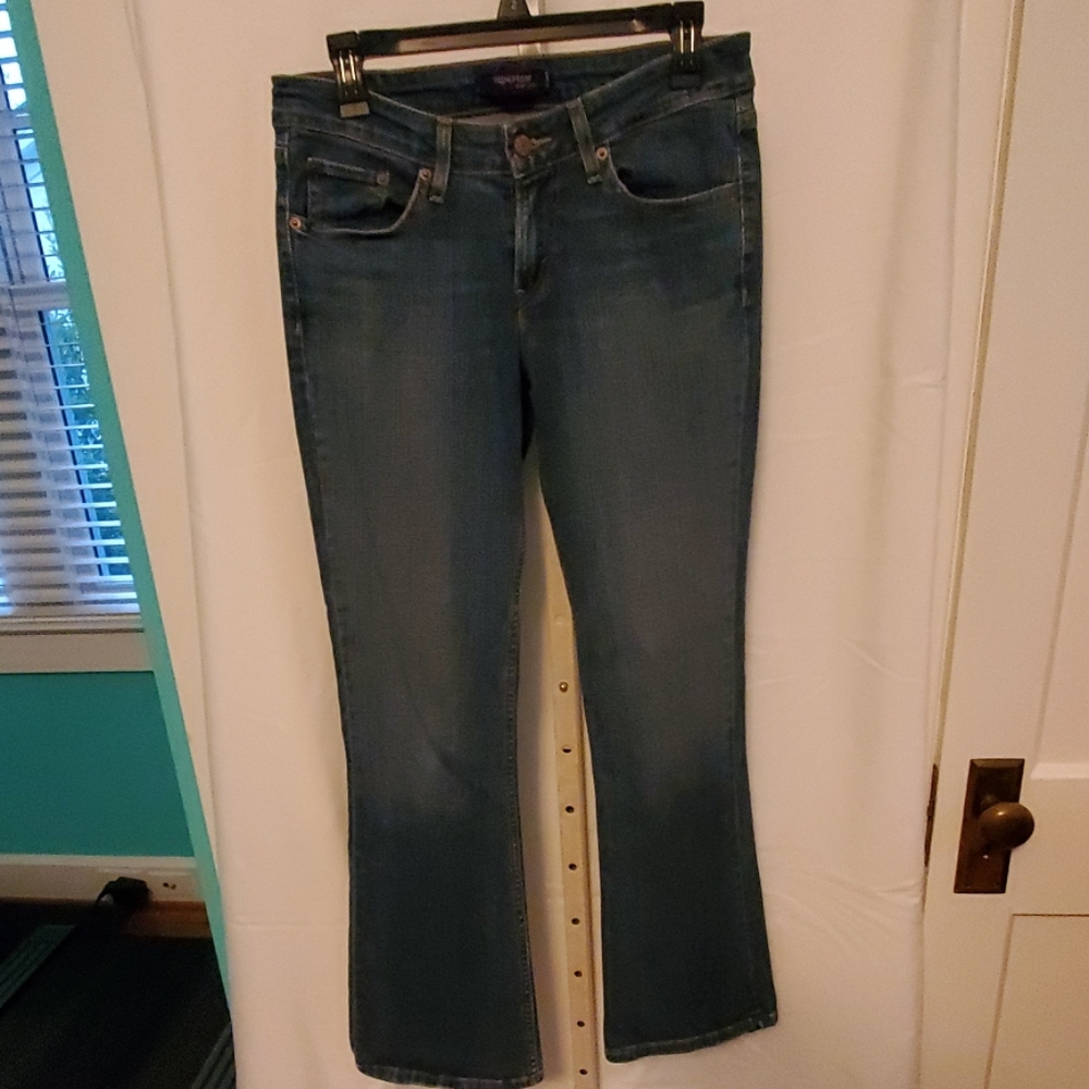 Levis jeans